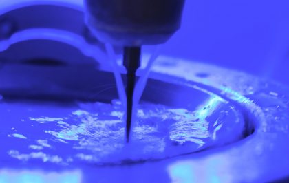 Fräsmaschine für zahntechnische Arbeiten